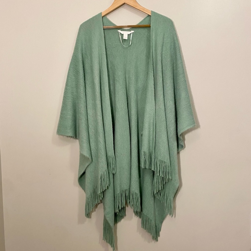 Lauren Conrad Poncho